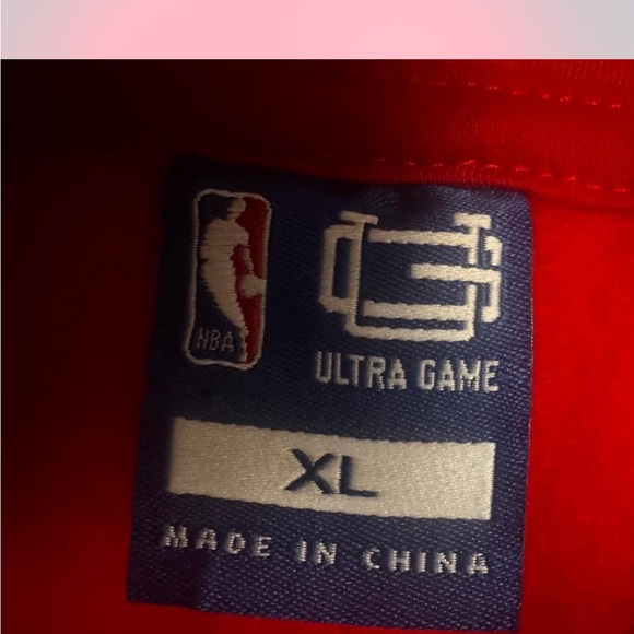 Chicago Bulls NBA Hoodie - Picture 5 of 5